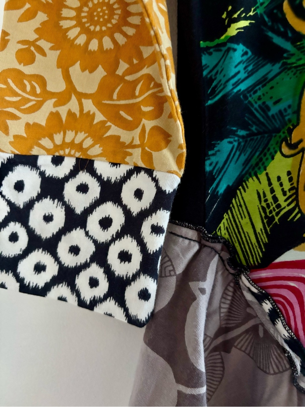 Savage Culture Multicolor Black, Yellow & Teal Printed Dress Size S - Picture 4 of 10